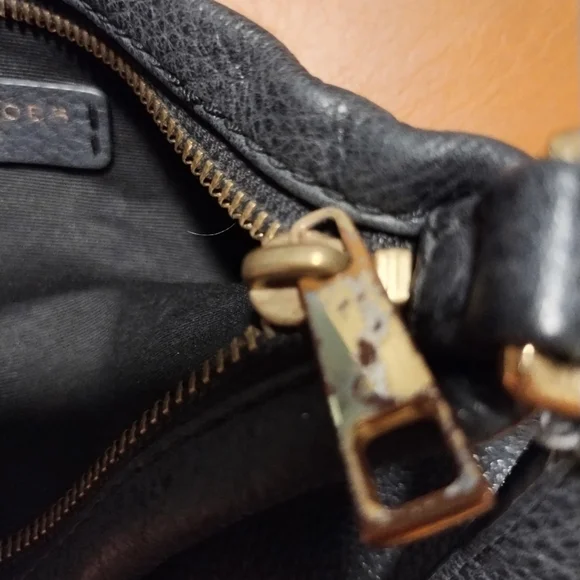 Marc Jacobs Gray Leather Shoulder Bag - Picture 12 of 14